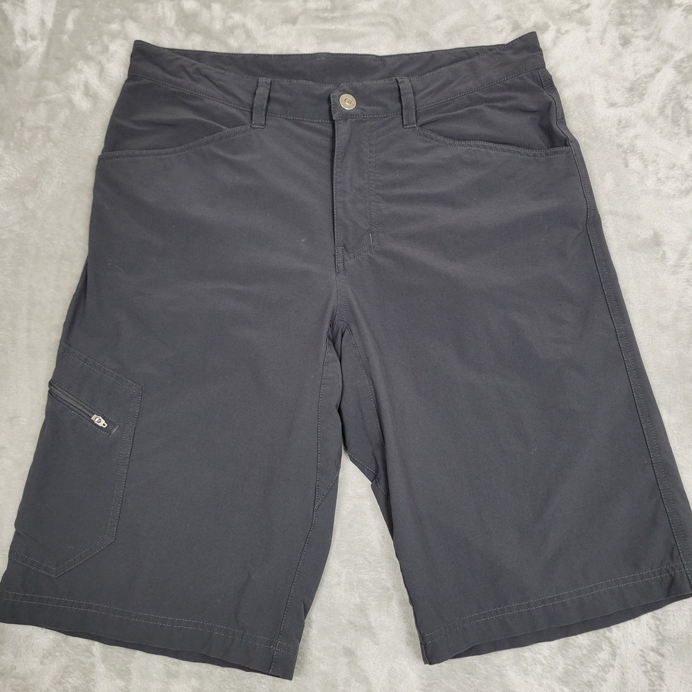 Patagonia Men's Black Size 33 Shorts Lightweight Performance Hiking Outdoor